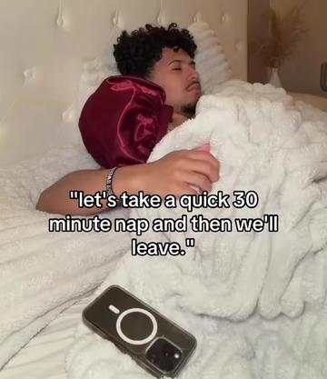 @mœe