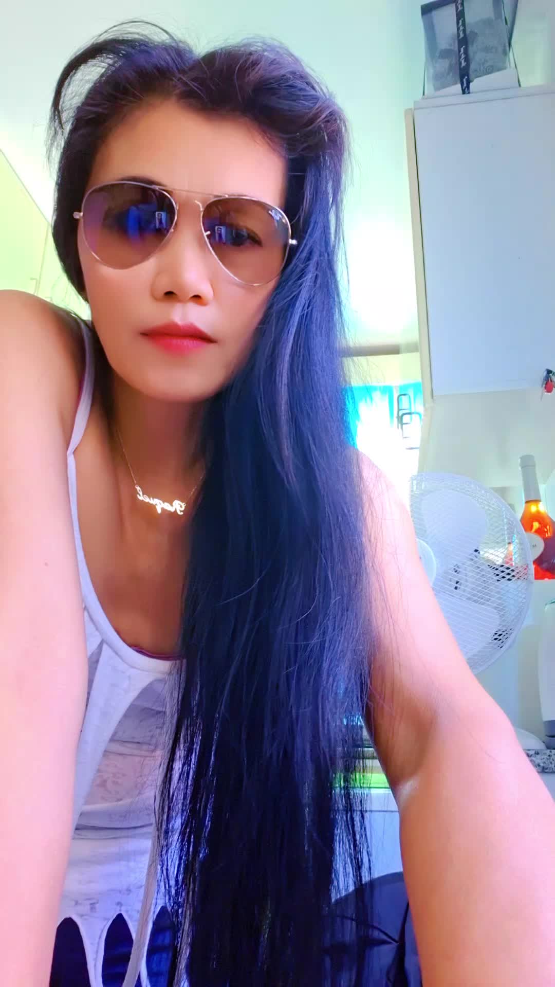 @Aquarian Raquel