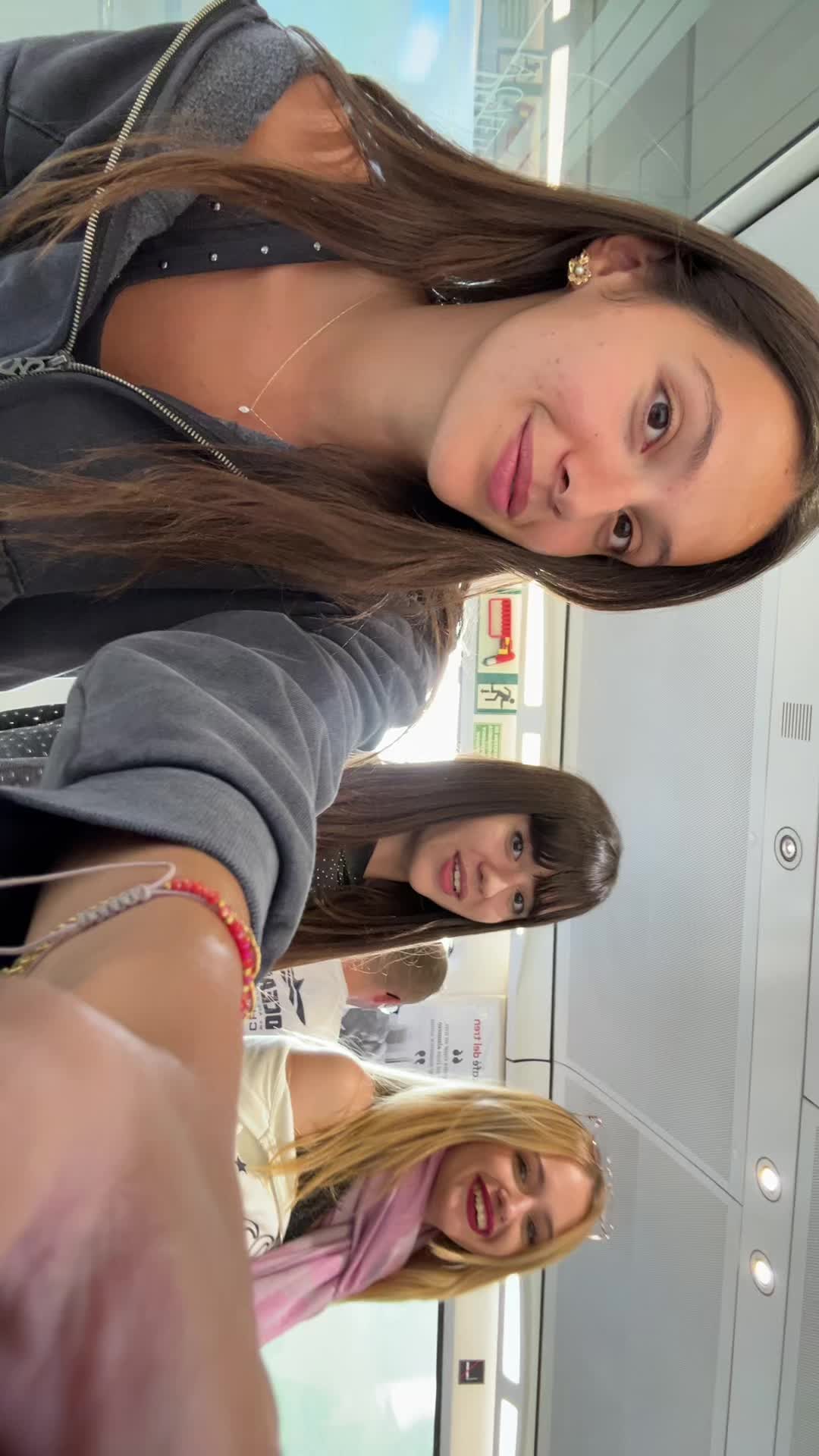 @claudia arenas