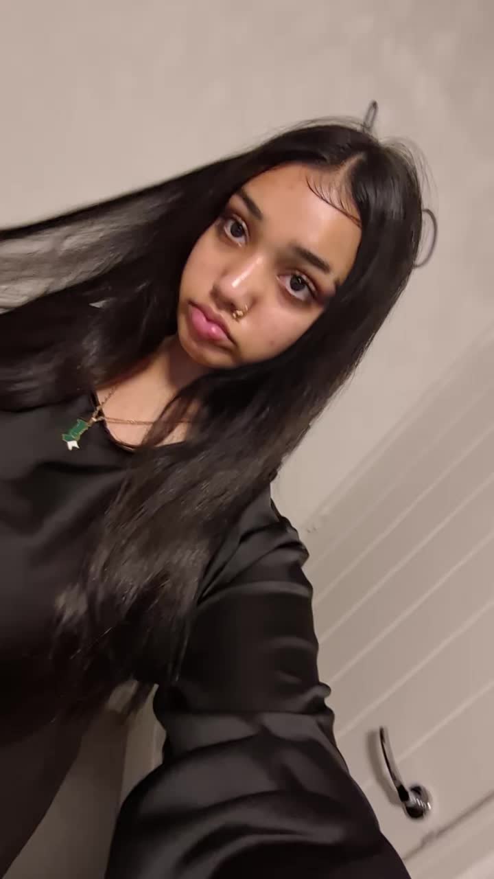 @Manal🇵🇰