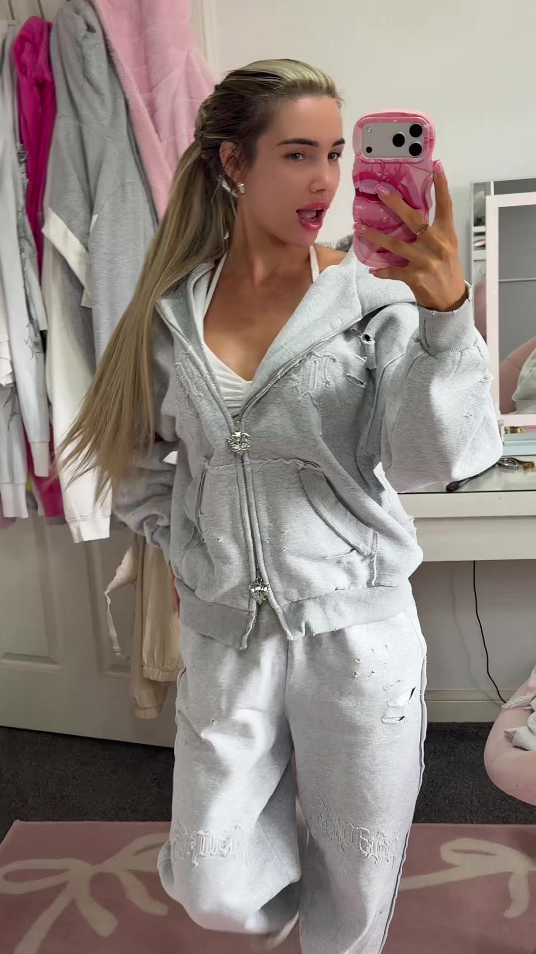 @lou