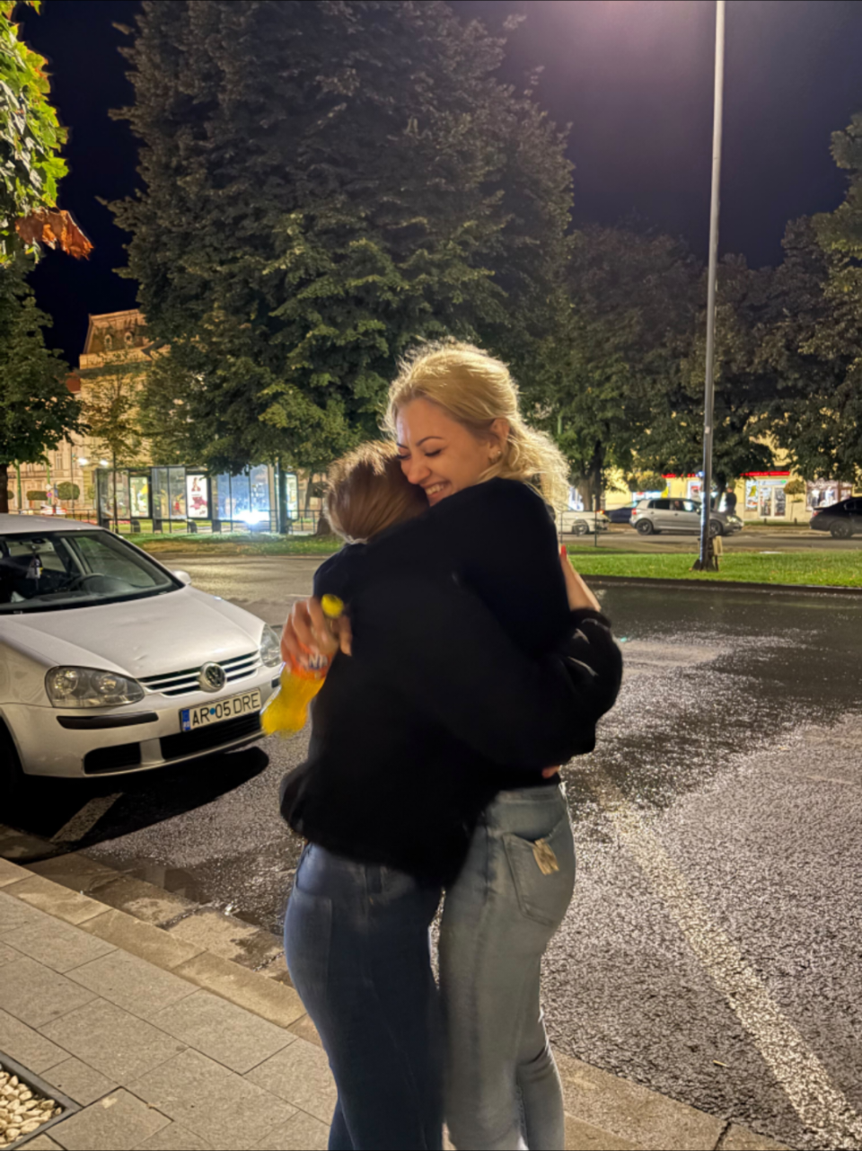 @Larisa 💙