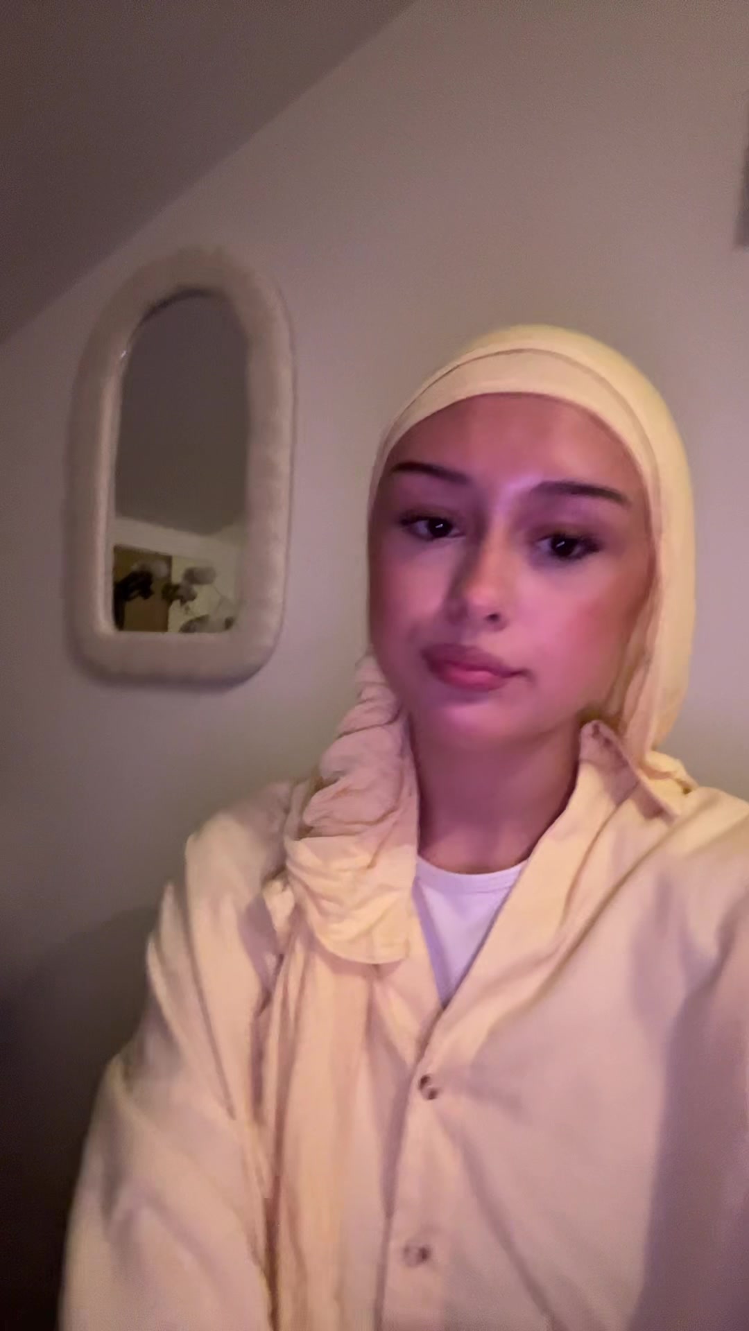 @𝐂𝐡𝐥𝐨𝐞́'🥥🐚🌺🪼