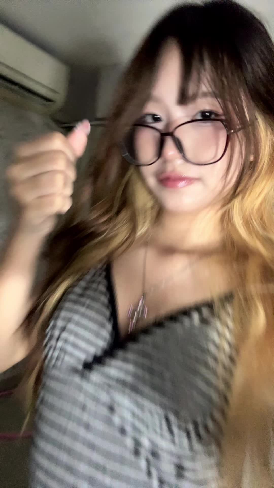 @แว่นดิวะ