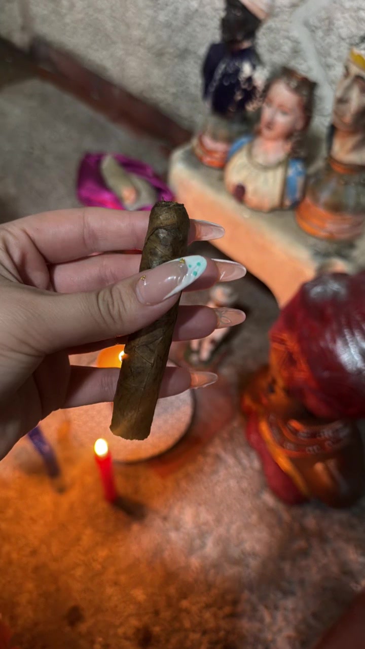 @Valesoteric