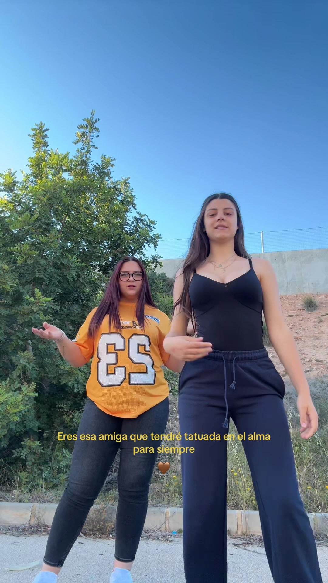 @lucia🇷🇴