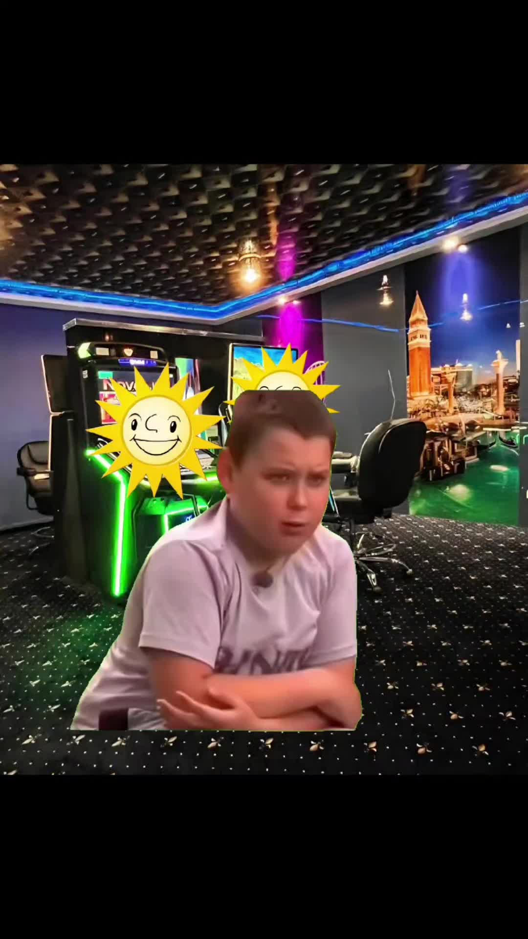 @￼