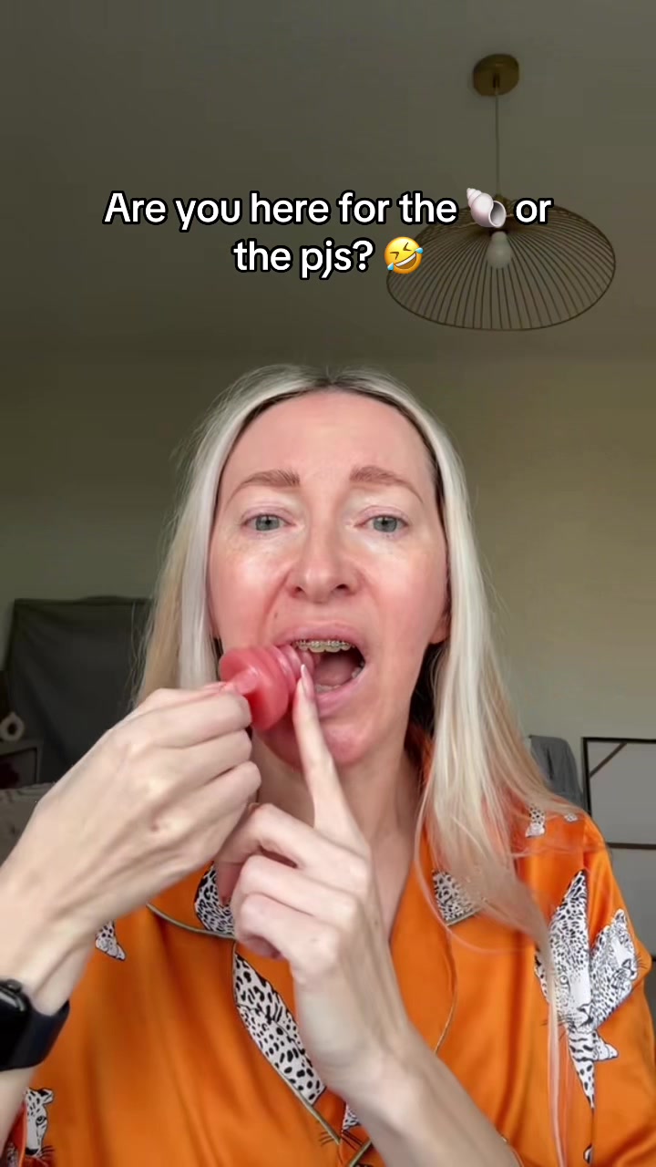@Mylockjawlife