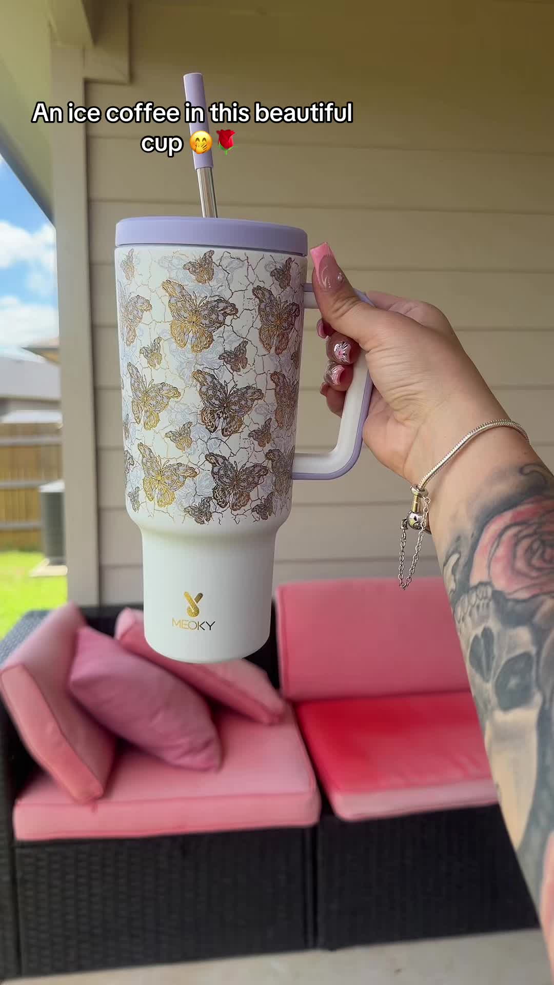 @Lizabeth_