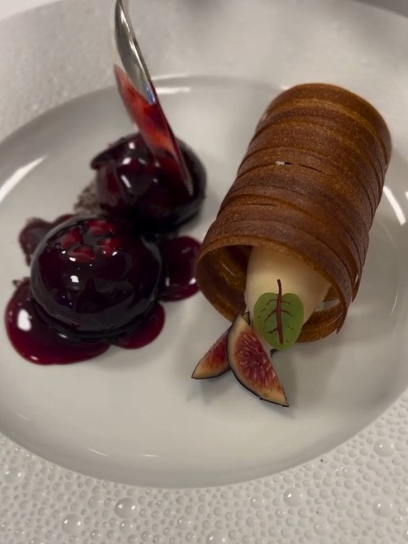 @Kacem-Pastry🥀