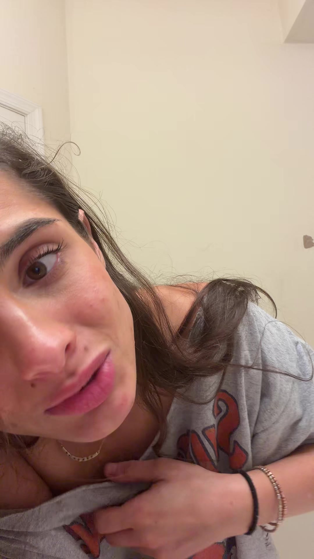 @Absolutlyavi