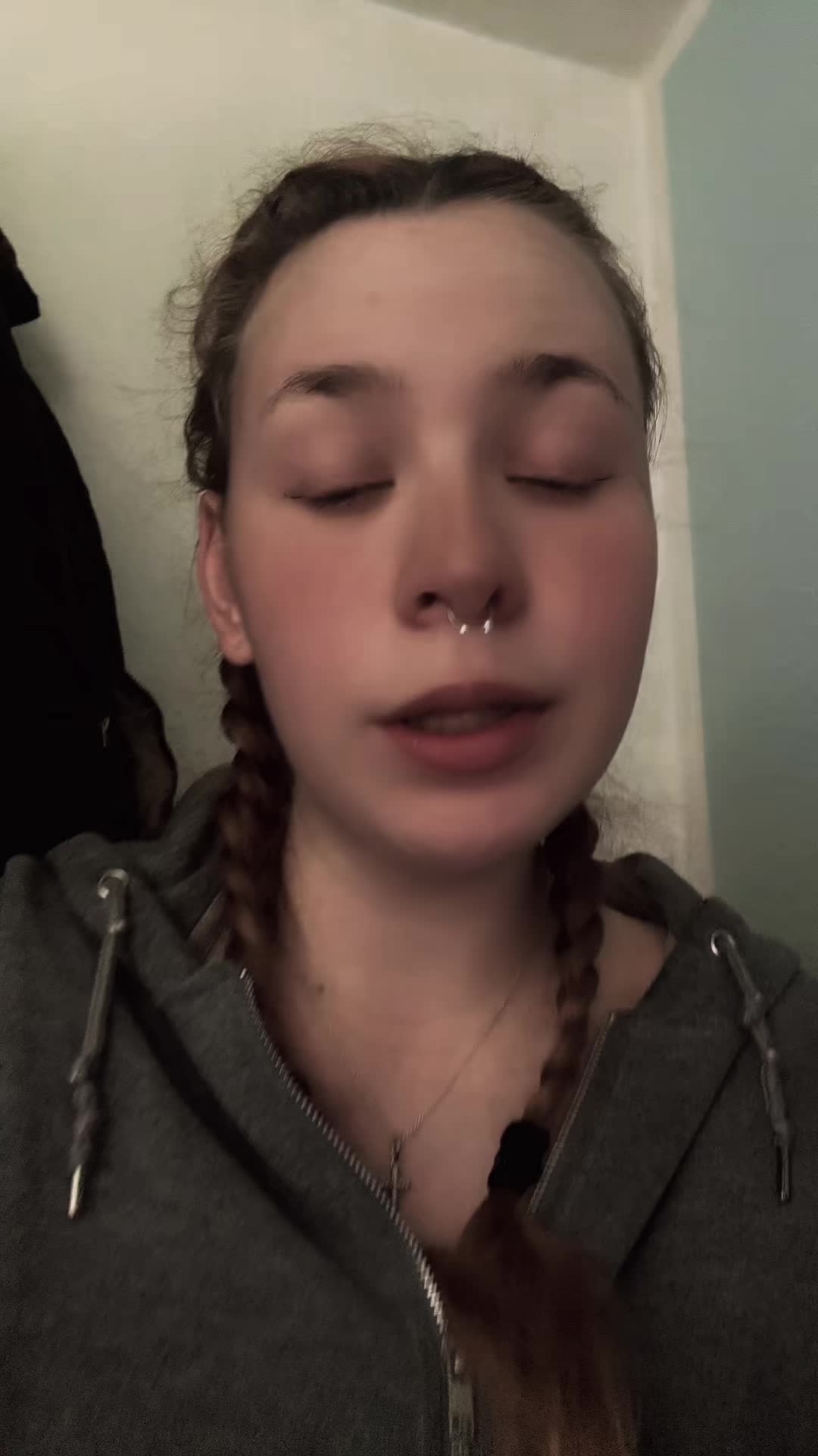 @Jenni⭐️