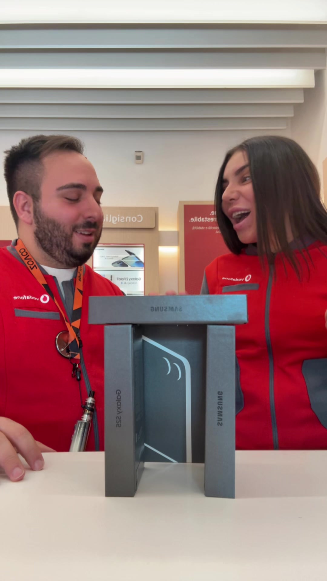 @Vodafone Roma Via Prenestina