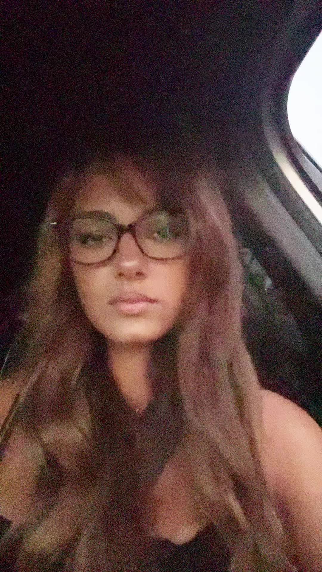 @⃟