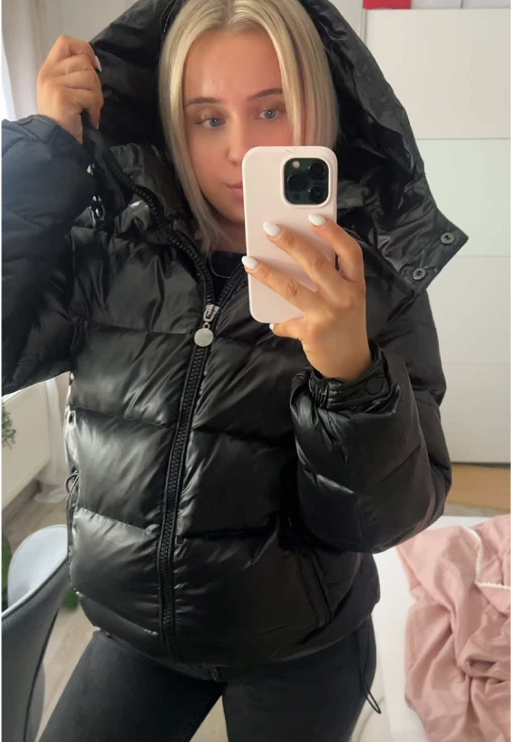 @𝐌 𝐈 𝐀  𝐋 𝐄 𝐍 𝐀