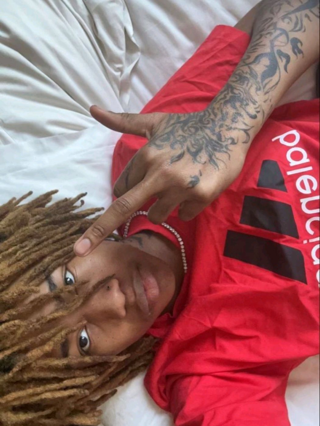 @𓄧🧟&zwj;♂️꒷꒦ [ 𝖟𝖔𝖒𝖇𝖎𝖊 ]ཀ`🪽