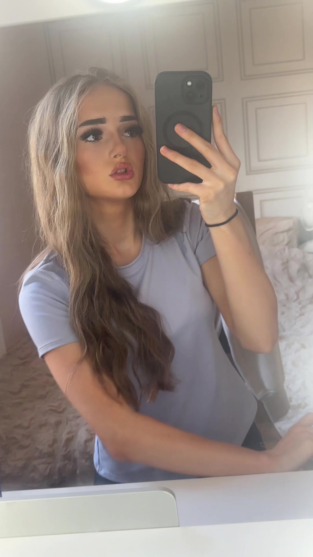 @𝐿𝑜𝓁𝒶-𝑀𝒶𝒾🐻🤎✨