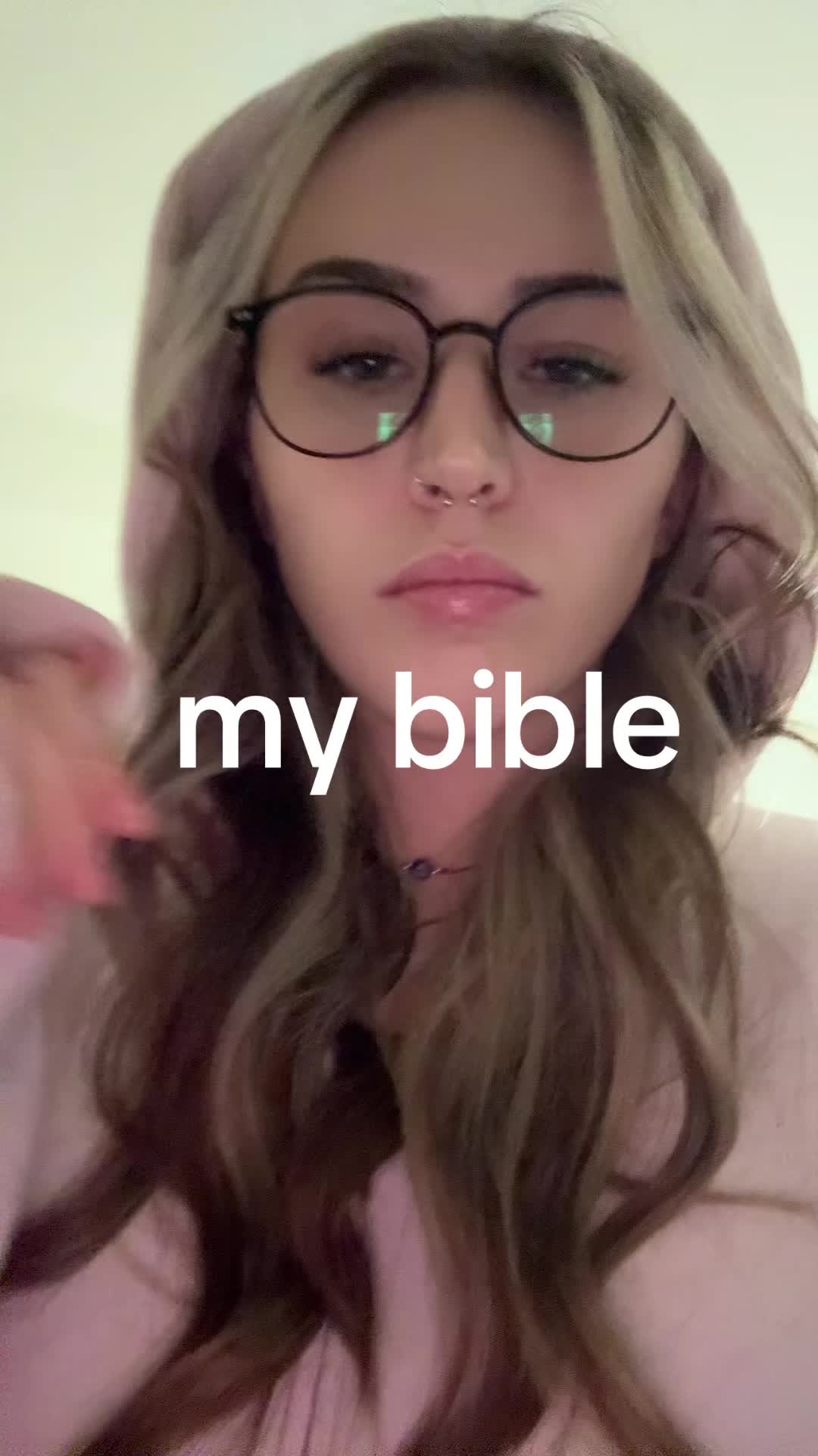 @chloe