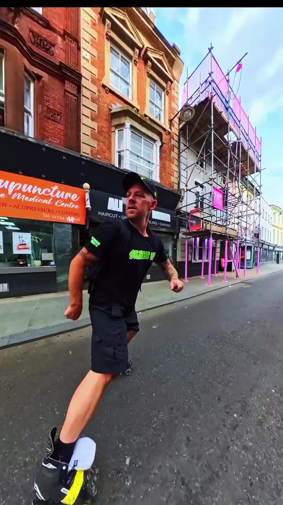 @💚🖤🛼Gazzaonsk8s⛸️🖤💚