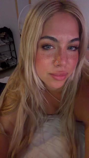 @larubiaboom