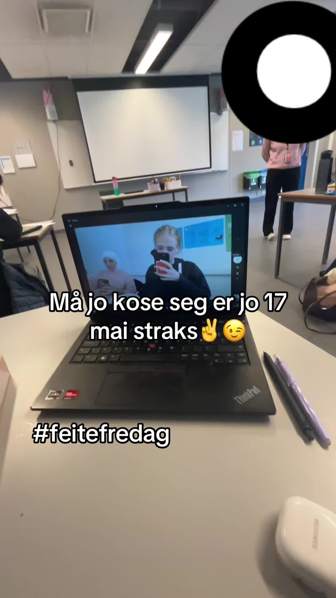 @<3