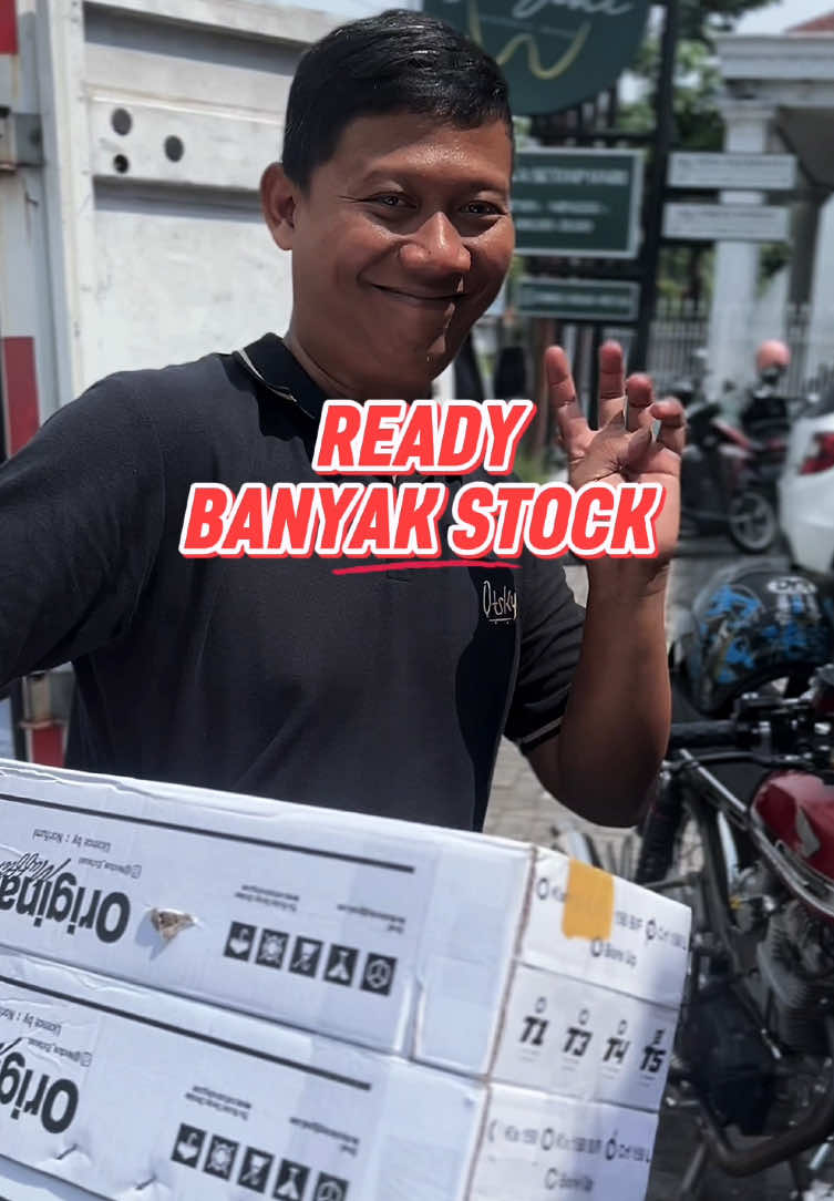@Offline Store Gudang TraiI
