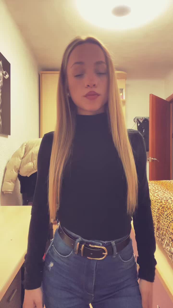 @ariiadnaa
