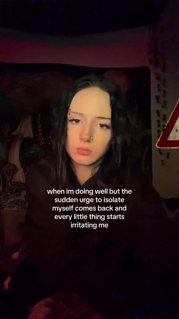 @𖣂