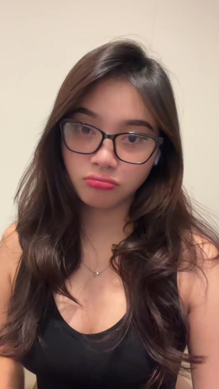 @urluvrawr