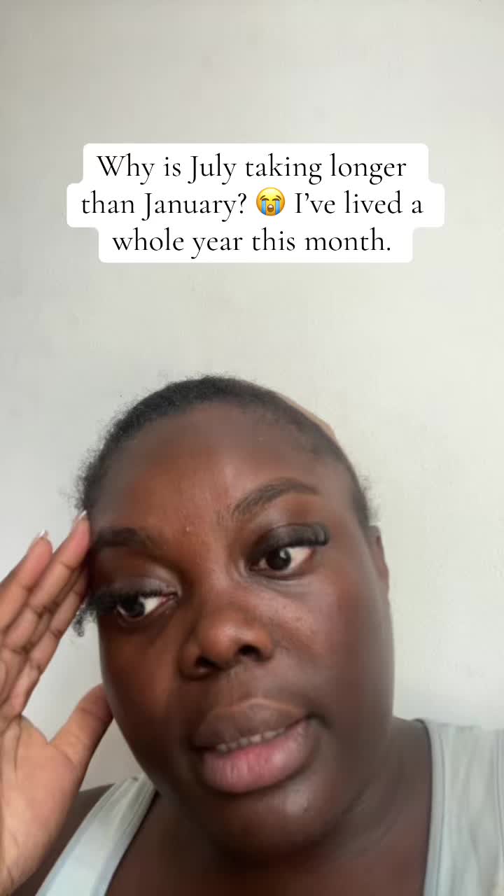 @Eleniaax