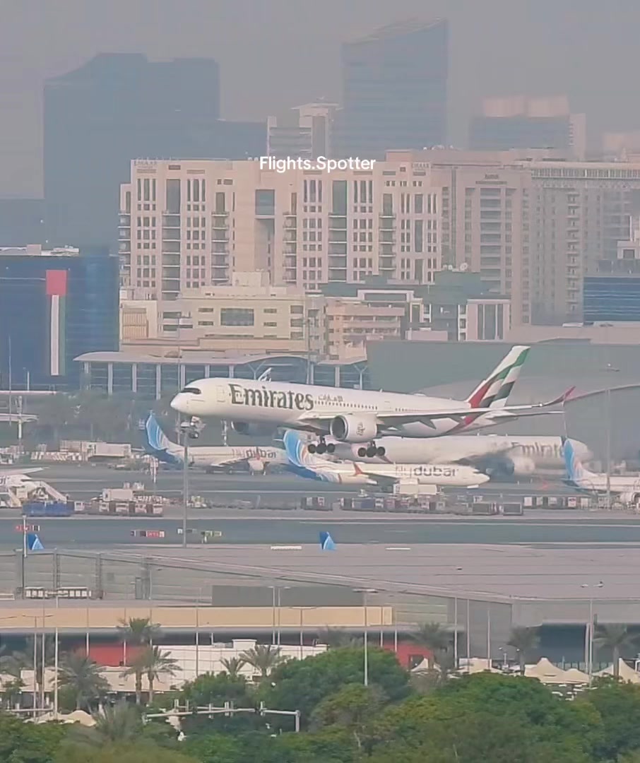 @Flights.spotter 🇦🇪