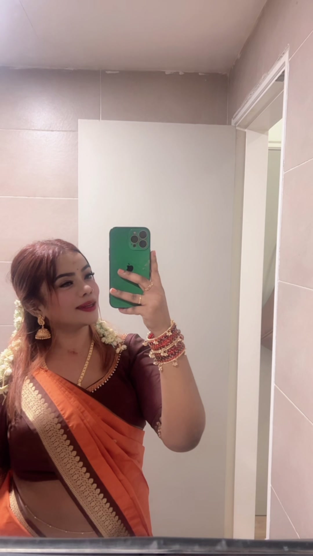 @ishu_selvam 🦦