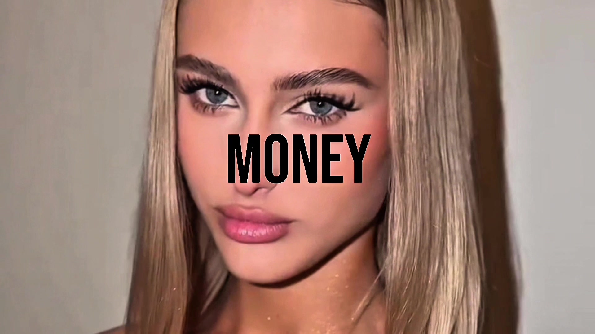 @𝒂𝒓𝒊𝒏𝒂 𝒍𝒖𝒙𝒆 𝒎𝒐𝒎𝒎𝒚