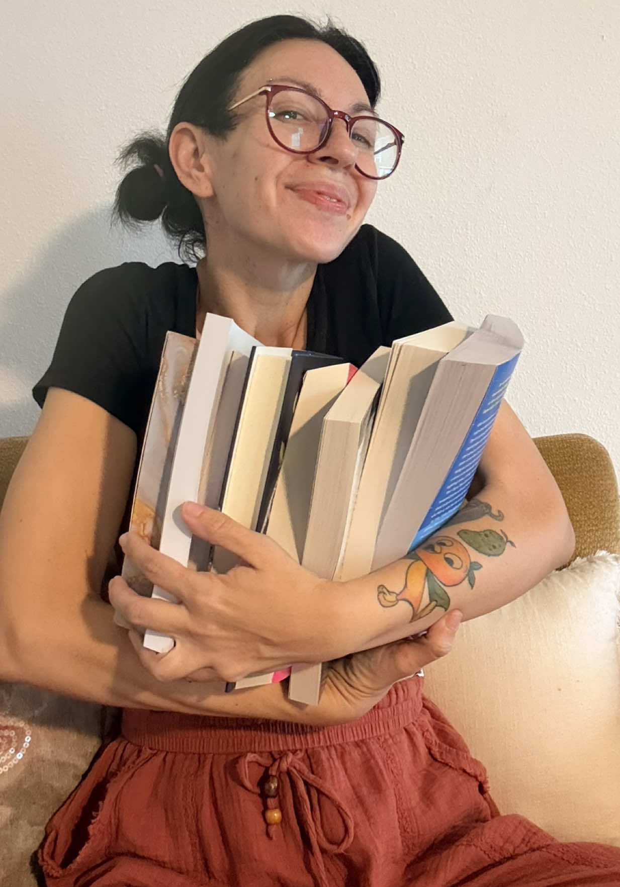 @themeetcutebookclubfl