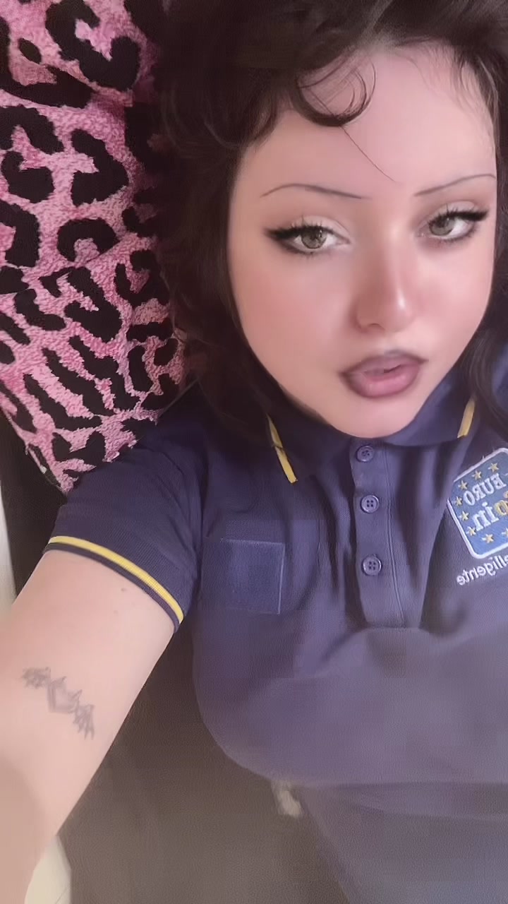 @iluvhotblonds__