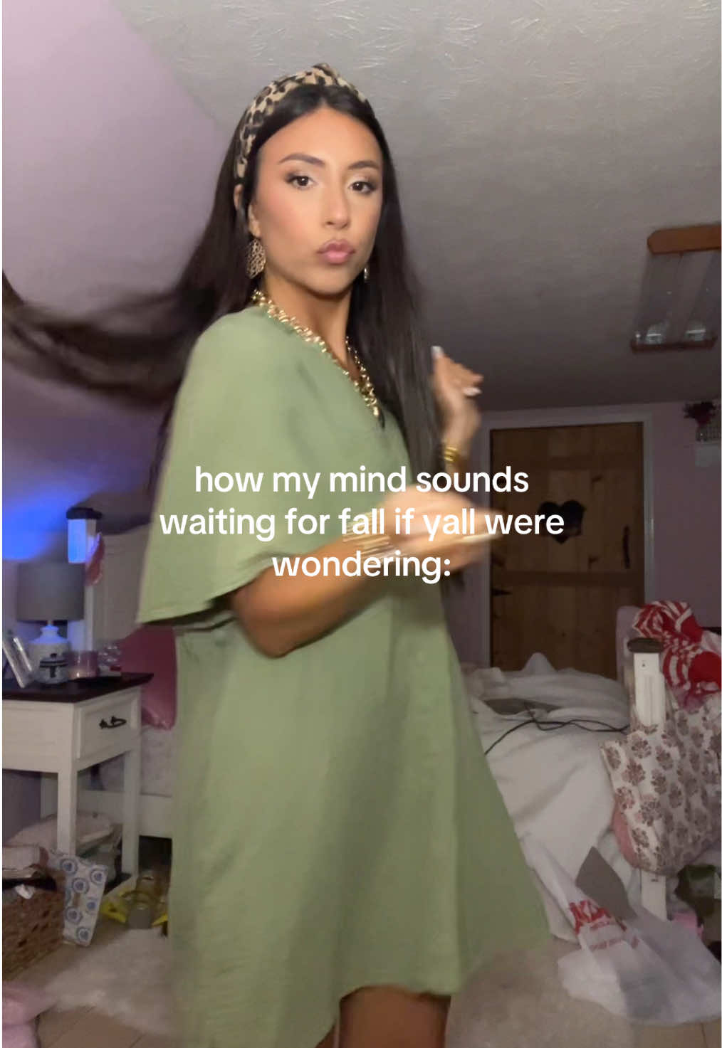 @L I L Y R O L L I N S
