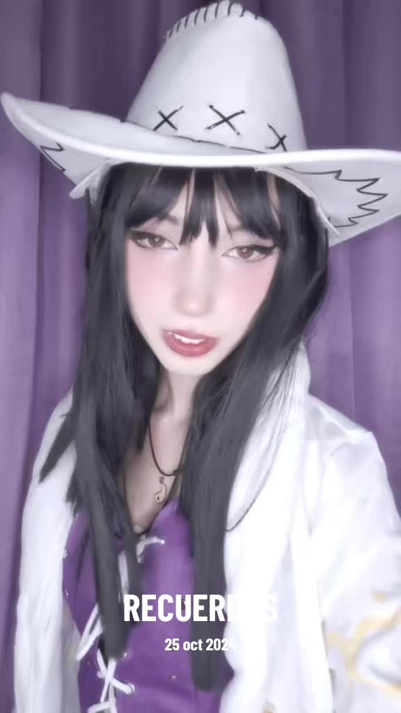 @chisenyako_cosplay