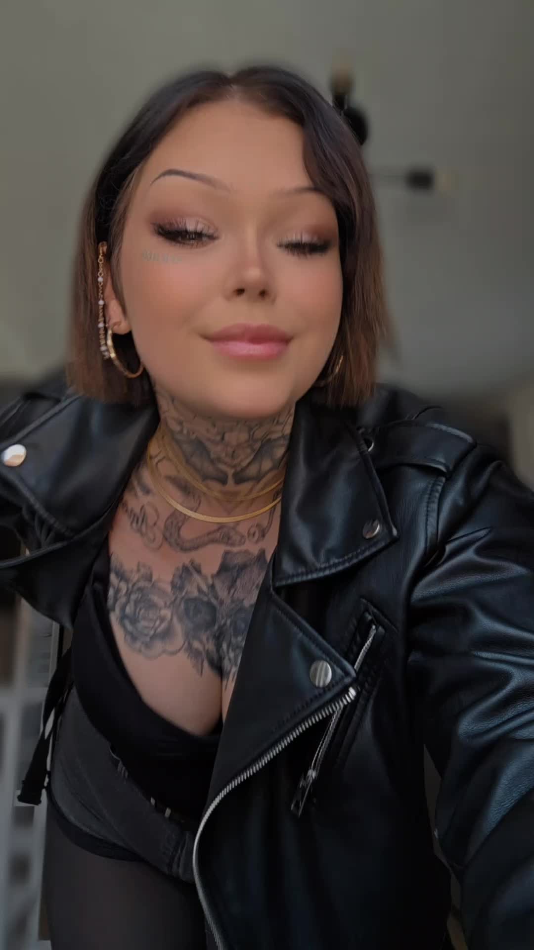 @Schneeegge