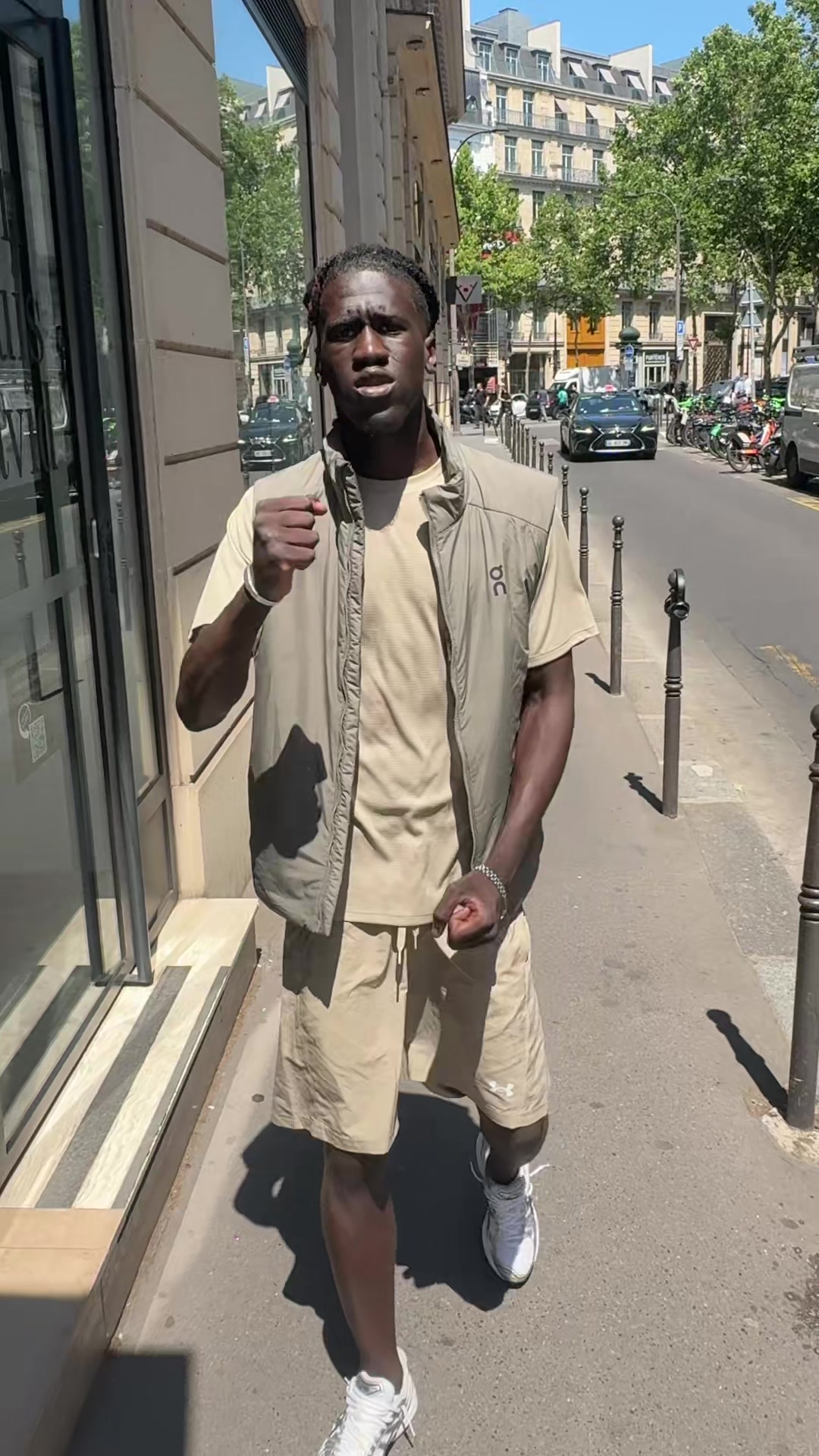 @Le baaad😎