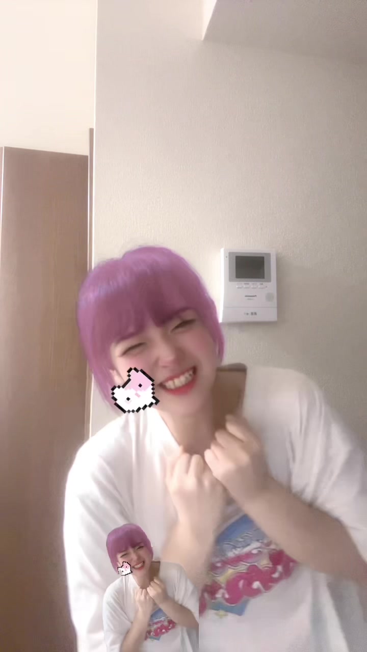 @MOMOCHANI