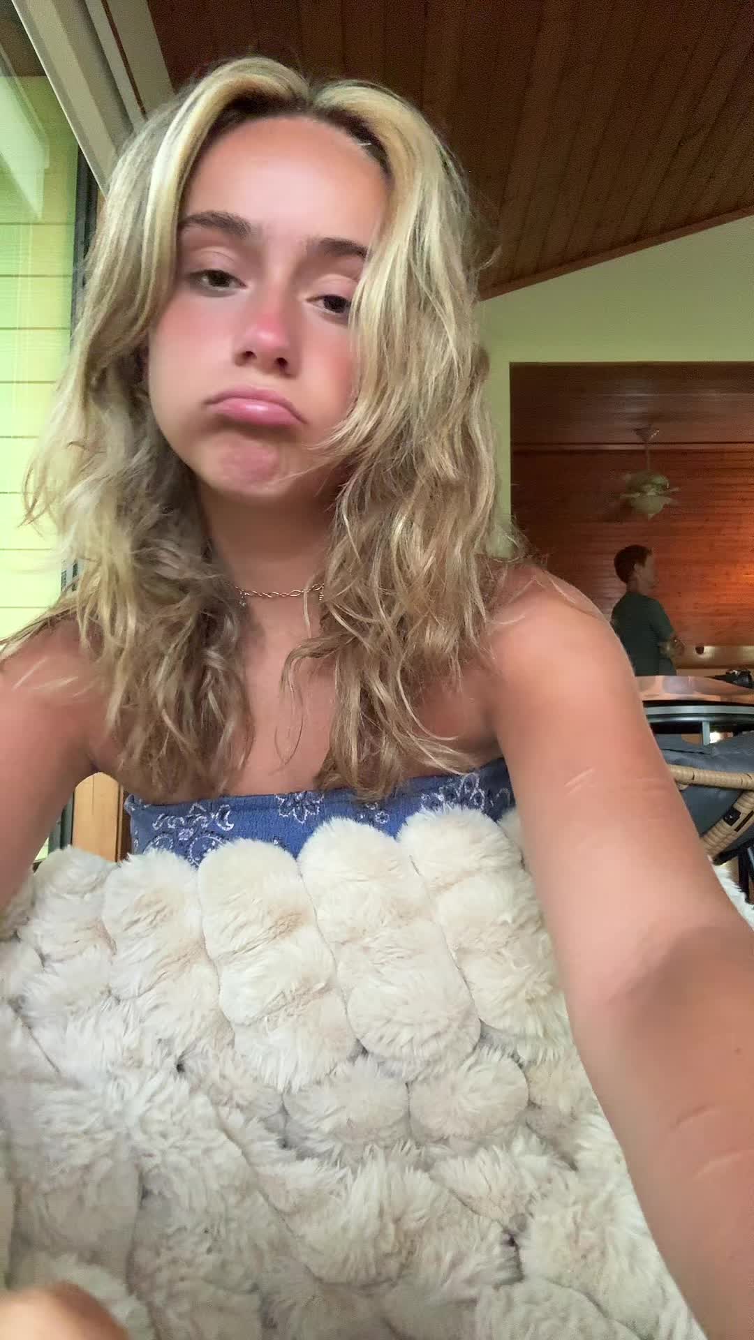 @itsskye