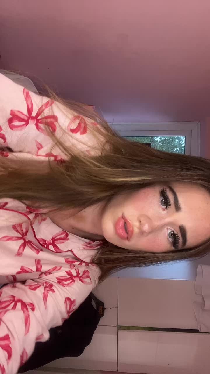 @𝐦𝐢𝐚-𝐦𝐨𝐨👑🤎