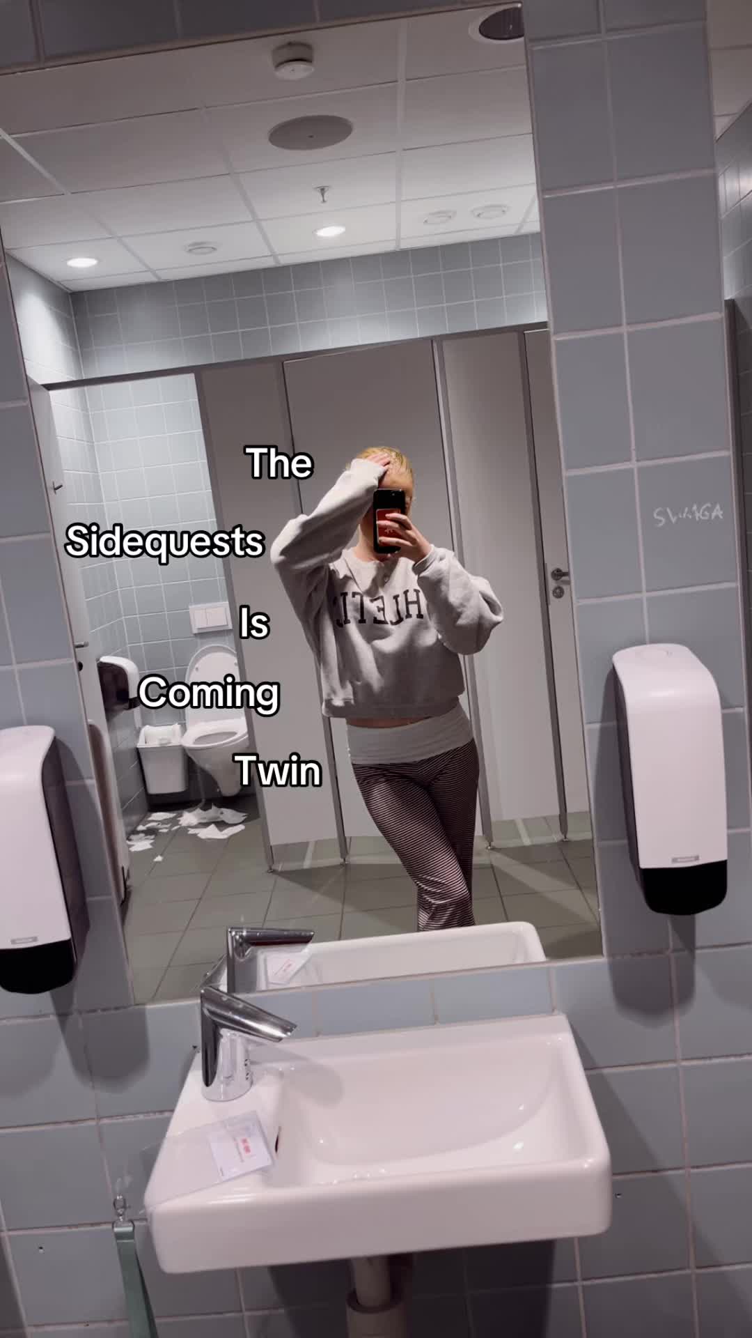 @<3