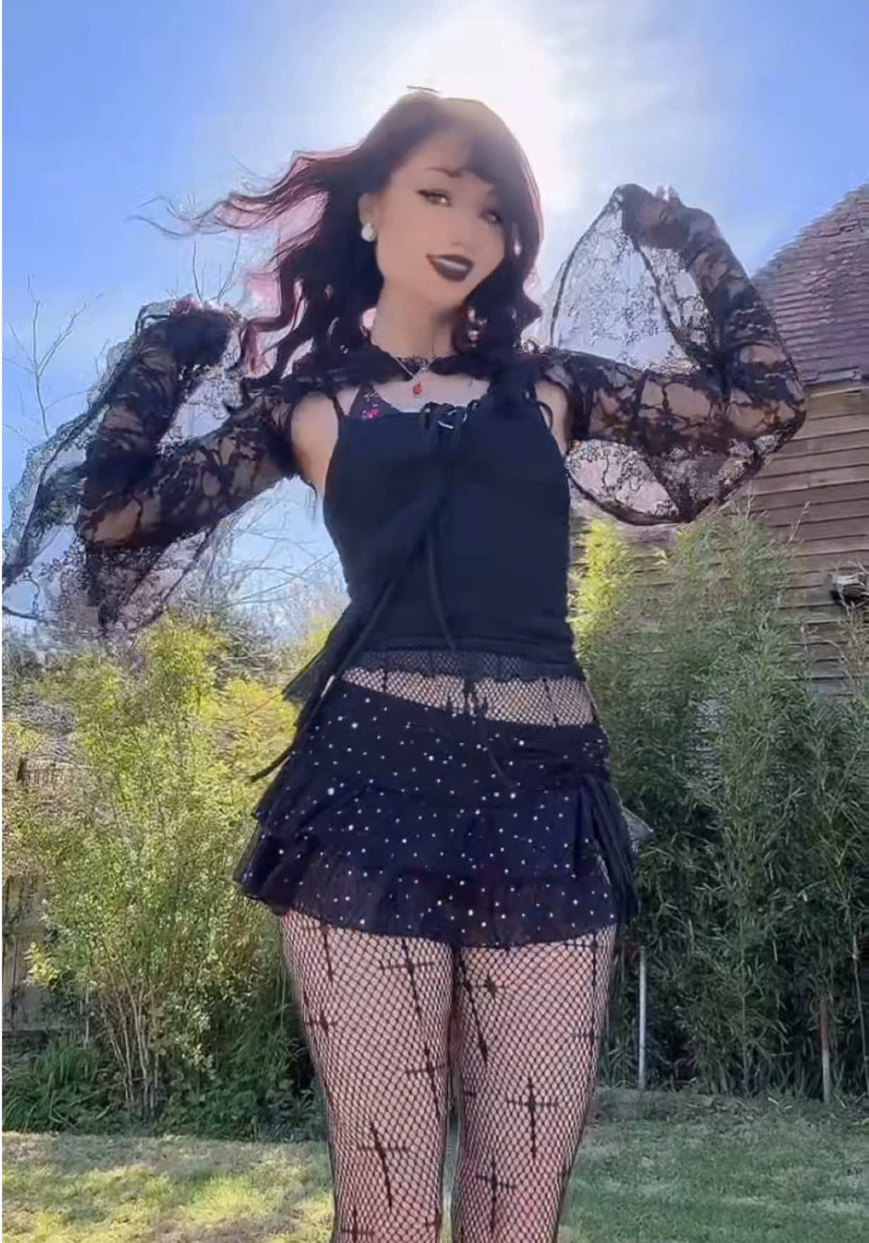 @bellajynx