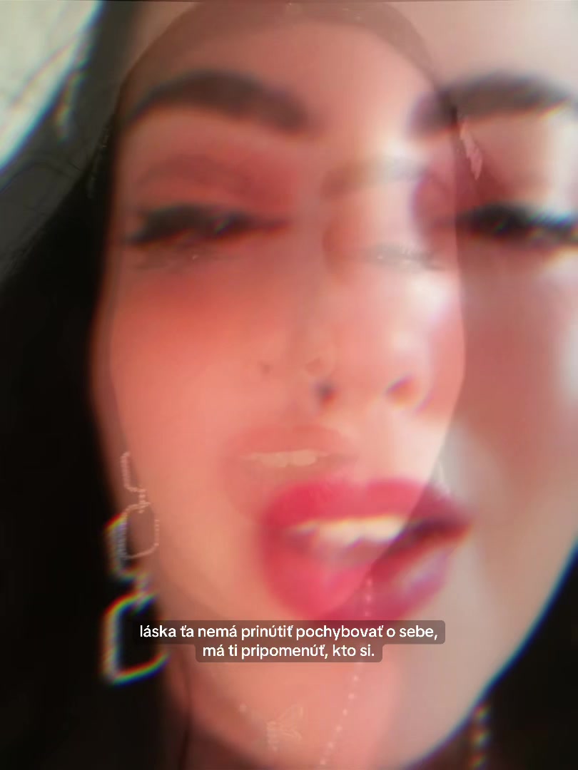 @✨🦋Warholka🦋✨