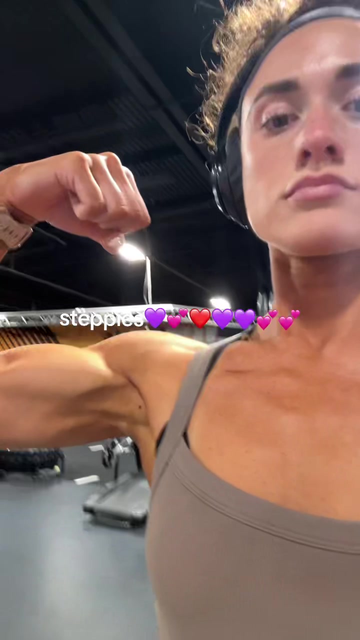 @GIGI