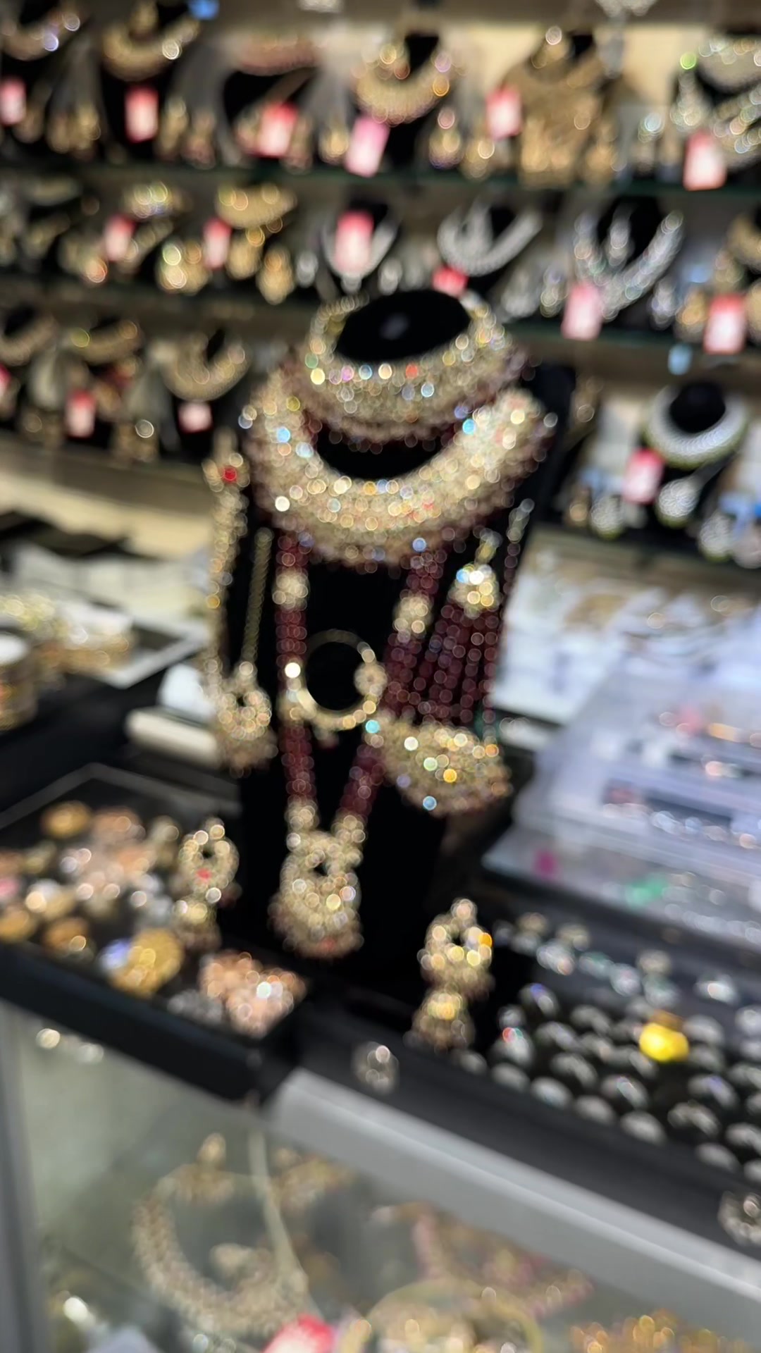 @FashionHouse438D