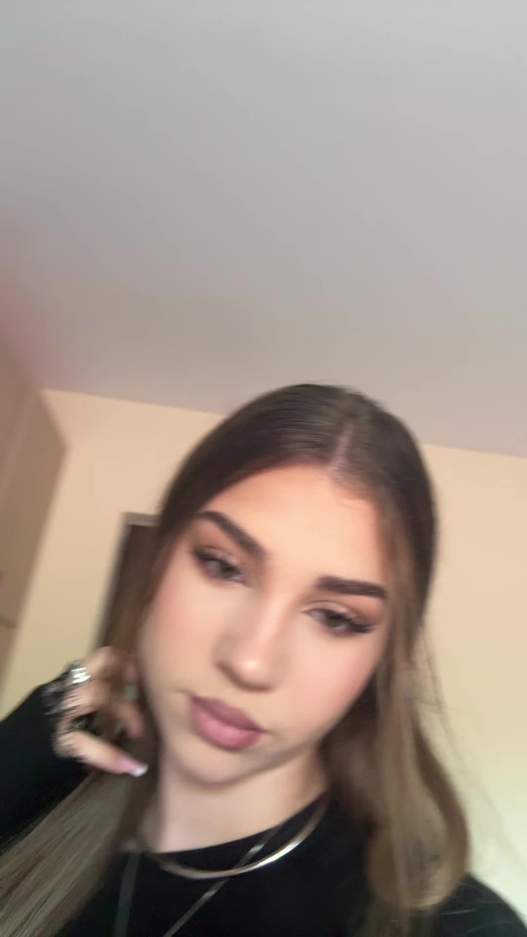 @Creața🍸