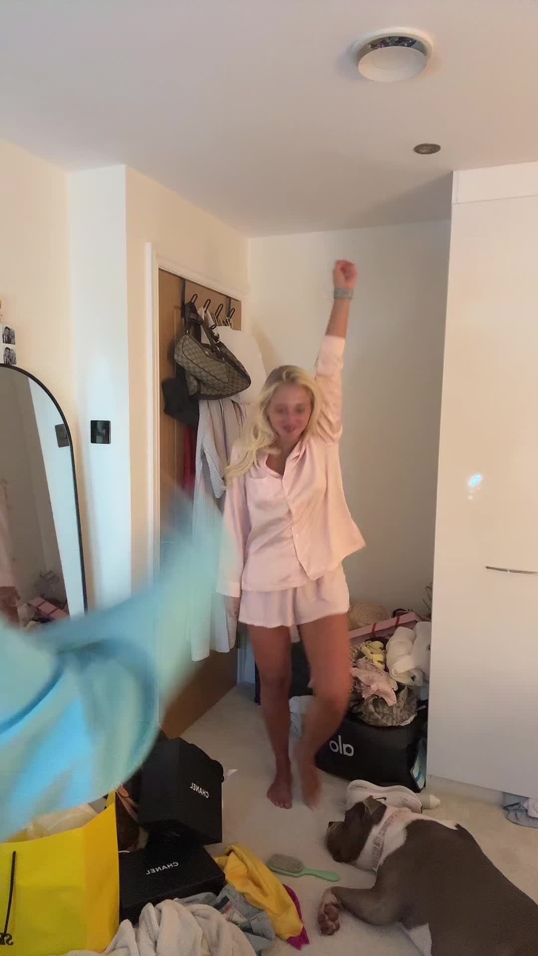 @gi