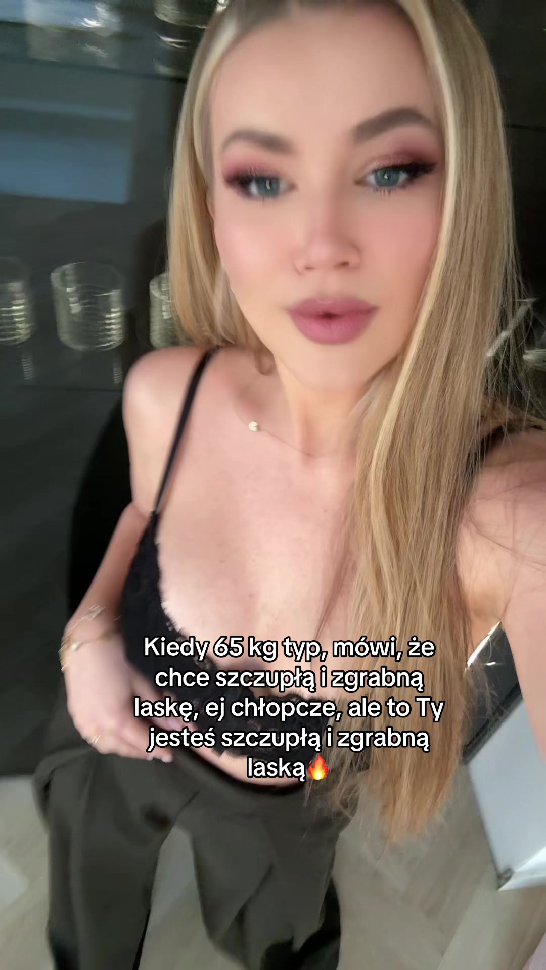 @Laura Elliem